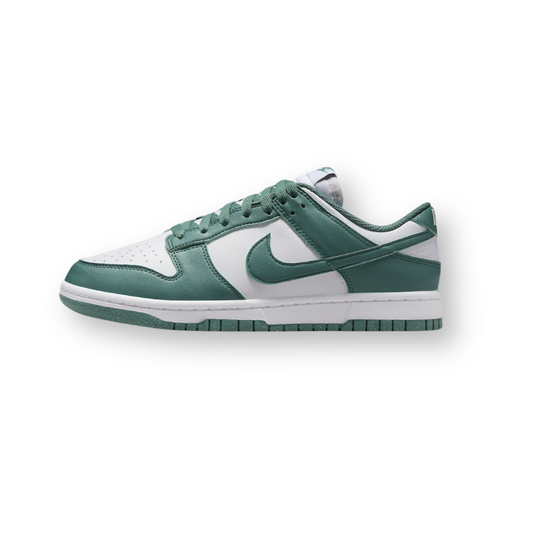 Dunk Low Next Nature Bicoastal (W)